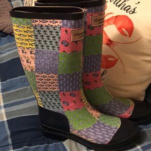 Vineyard Vines rain boots